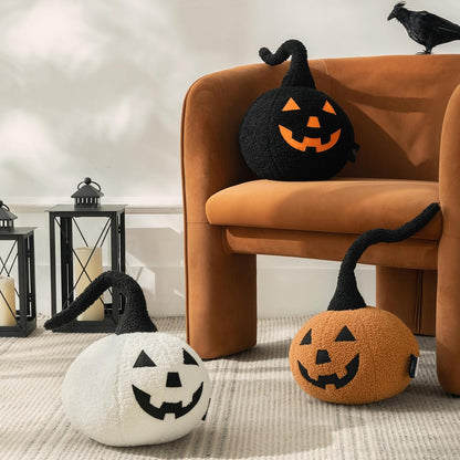 Pumpkin Pillow Black